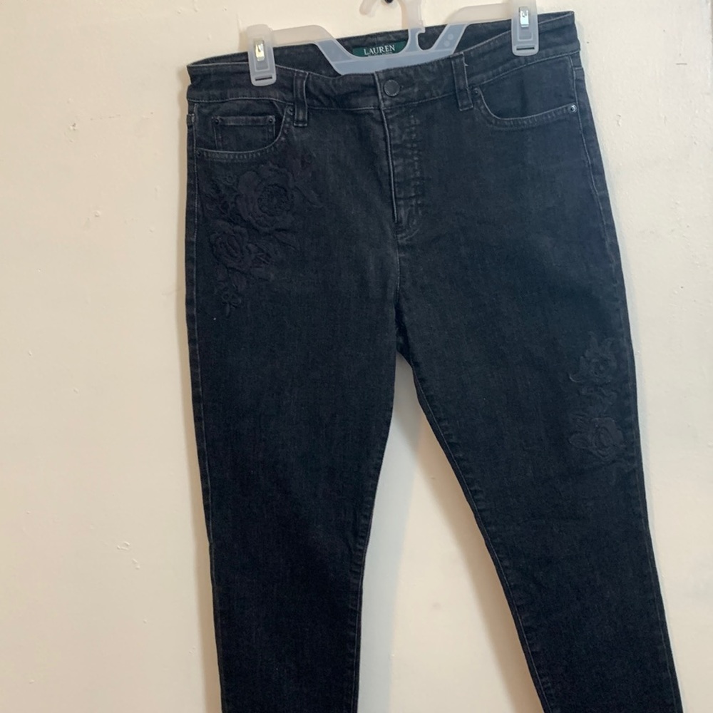 Brand: Lauren Ralph Lauren Color: Black Size: 10